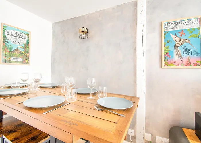 Apartmán T3 Duplex De Charme Au Coeur Du Quartier Historique *